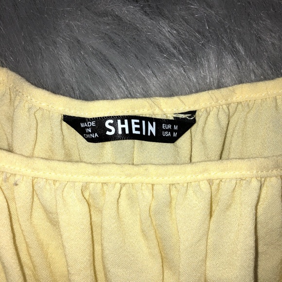 2/$30 ALL ITEMS WILL BE GONE BEFORE HOLIDAY AND NEGOTIABLE/BUY NOW! Shein Top - Picture 3 of 3